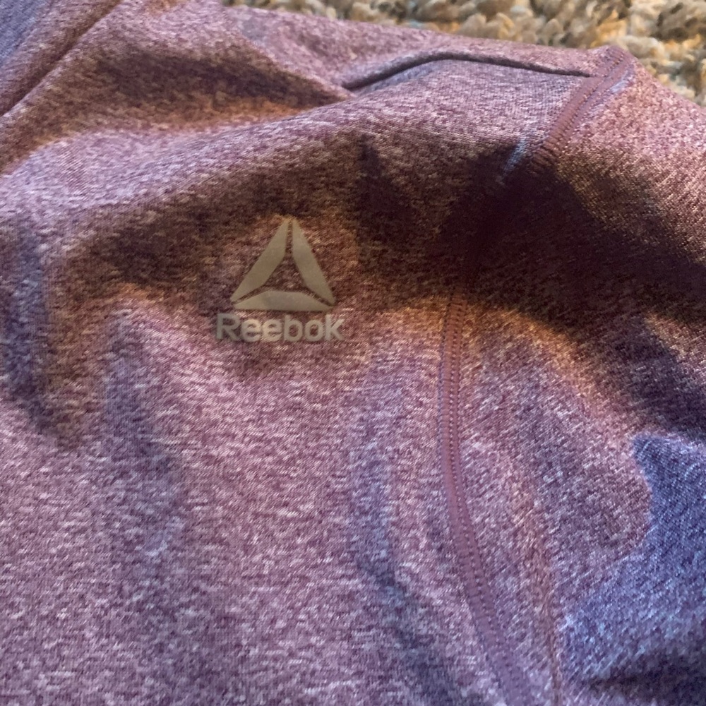 Reebok - Picture 6 of 8